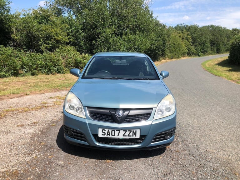 VAUXHALL VECTRA 1.8 VVT SRI 5 DOOR - 2007 07 REG - MOT TIL FEBRUARY 2026