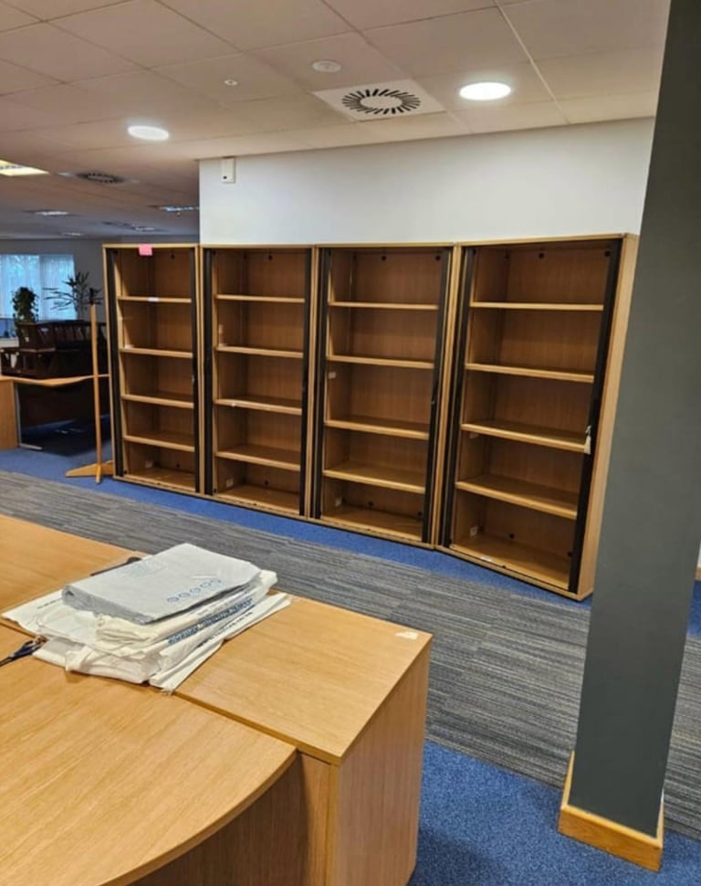 JOBLOT Office Furniture For Sale Desks Chairs Cupboards 95