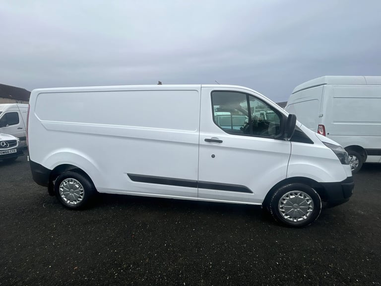2015 Ford Transit Custom 2.2 TDCi 125ps Low Roof Van TIMING CHAIN PANEL VAN Diesel Manual