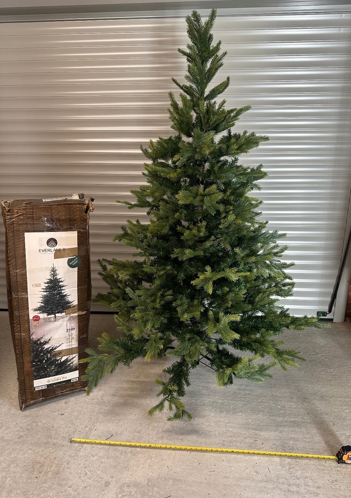 image for Christmas tree (7ft) 