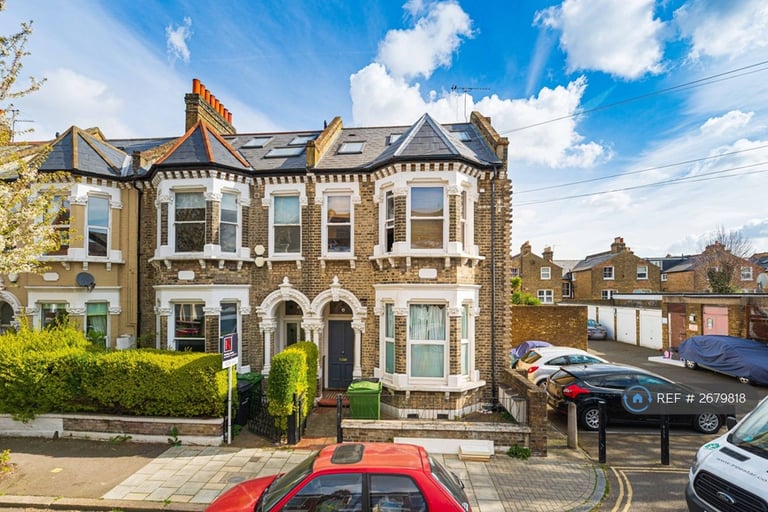 image for 2 bedroom flat in Beechdale Road, London, SW2 (2 bed) (#2679818)