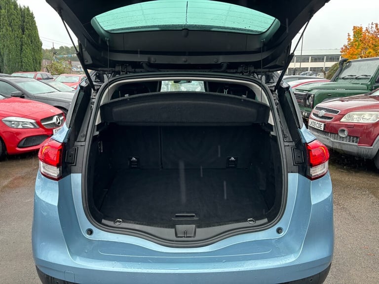 2017 Renault Scenic 1.5 dCi Dynamique S Nav 5dr MPV DIESEL Manual