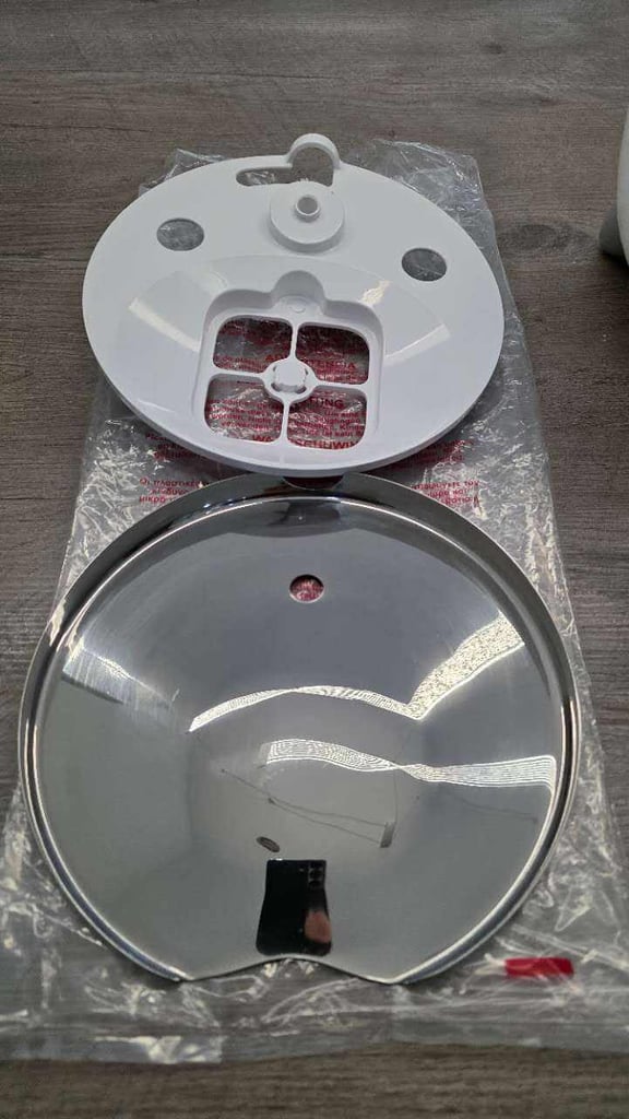 Catit drinking fountain, fully working, with filter