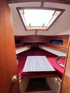 Sailing Boat - Moody 333