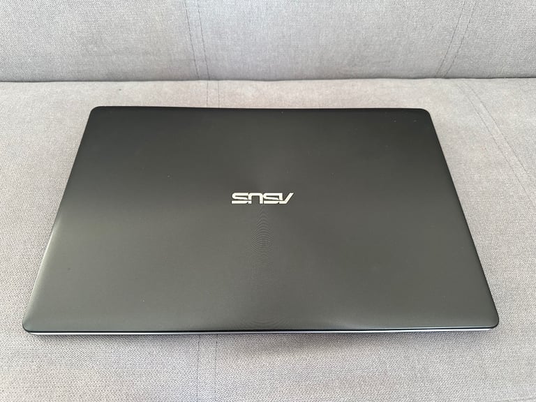 Asus X550C 15.6" HD SCREEN i5 8GB RAM 1TB HDD WINDOWS 11