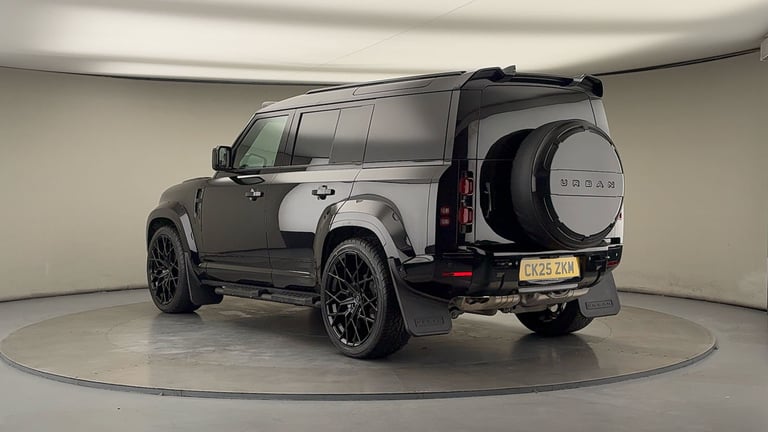 2025 Land Rover Defender 110 3.0 D250 MHEV X-Dynamic SE Hard Top SUV 5dr Diesel Auto 4WD MWB Euro...