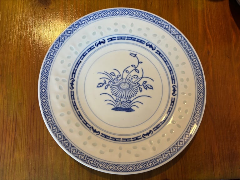 Tienshan Fine China set