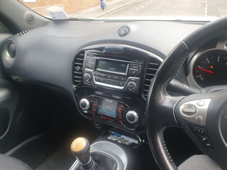 Nissan, JUKE, Hatchback, 2016, Manual, 1461 (cc), 5 doors