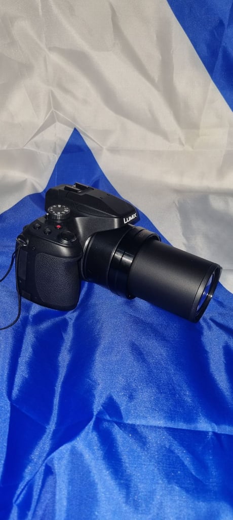 Panasonic lumix DC-FZ82