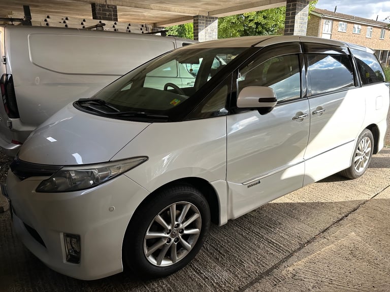 Toyota, 2010, 2360 (cc)