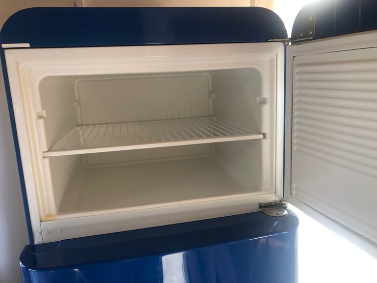 SMEG FAB30 Fridge Freezer Nearly New