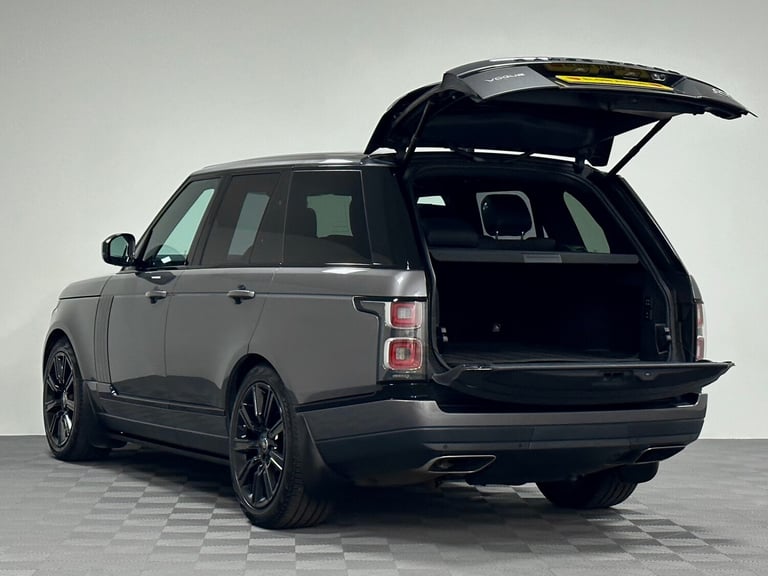 2019 Land Rover Range Rover Vogue 3.0 SDV6 Vogue Auto ( 275 bhp ) Station Wagon Diesel Automatic