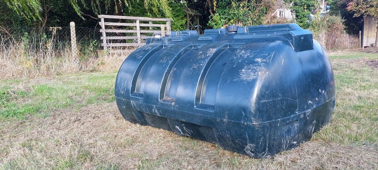 1200litre Plastic Oil Tank, low profile