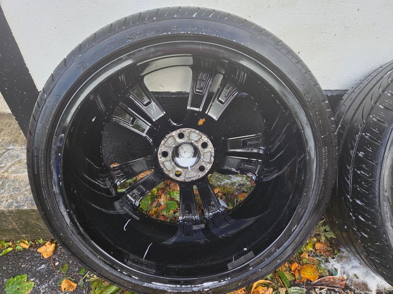 Spare wheel vauxhall insignia astra etc brand new tyre 245 35 20 