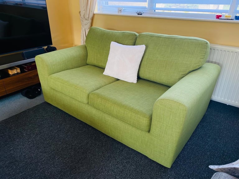2 SEATER SOFA VGC - DELIVERY AVAILABLE 