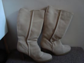 fur lined suede boots