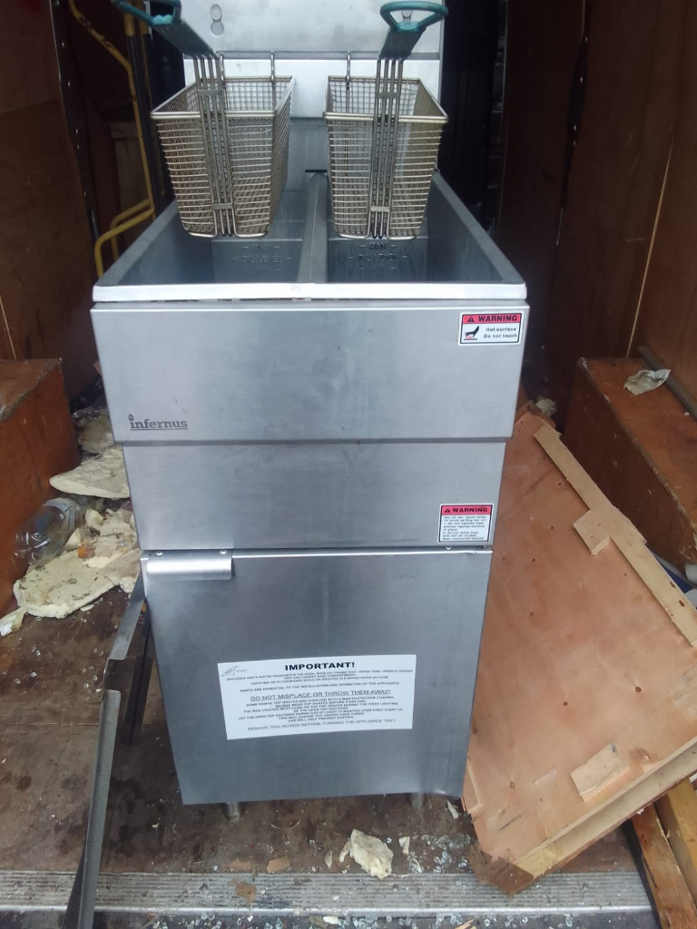 Commercial catering equipment restaurant kitchen trailer items 