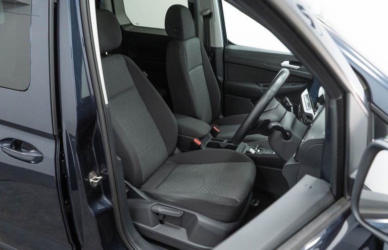 2022 72 FORD TOURNEO CONNECT 2.0 ECOBLUE TITANIUM MPV 5DR DIESEL DCT EURO 6 (S/S