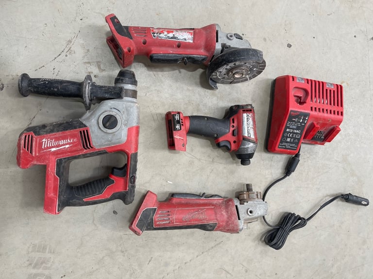 Milwaukee power tools no batteries 
