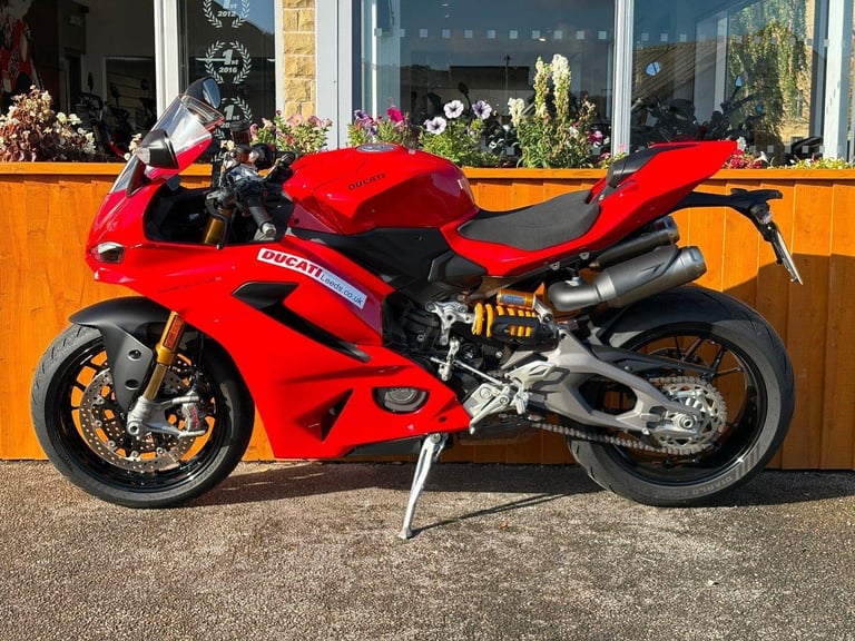 DUCATI PANIGALE V2 S