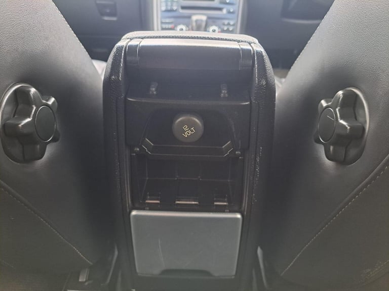 2013 Volvo XC90 2.4 D5 R-Design Nav Geartronic 4WD Euro 5 5dr ESTATE Diesel Automatic