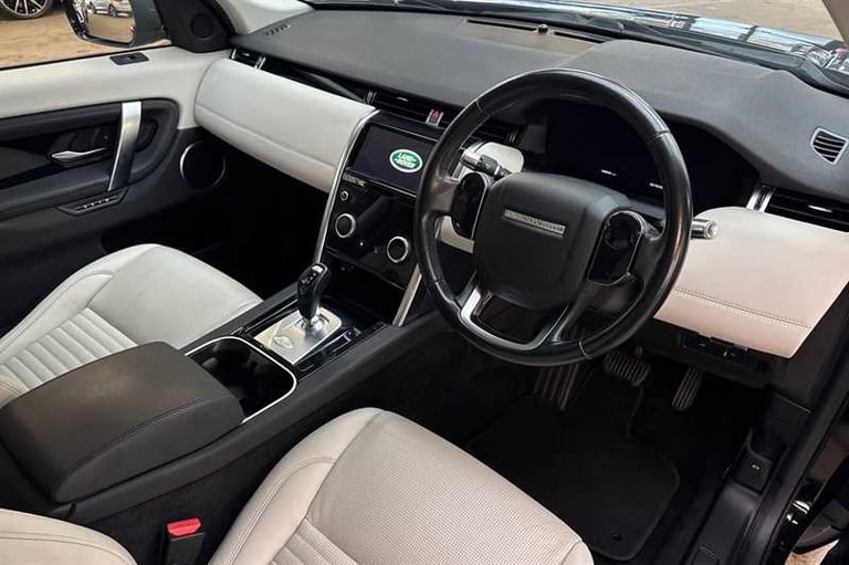 2019 Land Rover Discovery Sport 2.0 P250 SE 5dr Auto ESTATE PETROL Automatic