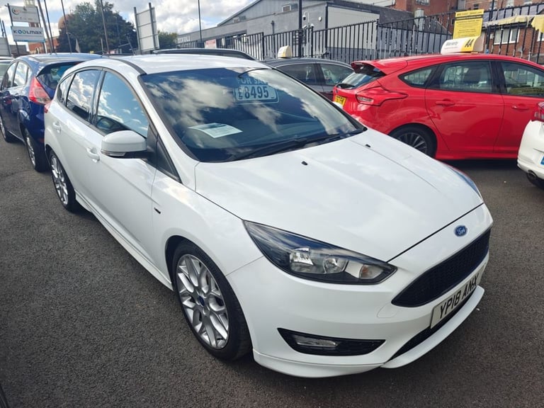 image for 2018 Ford Focus 1.0T EcoBoost ST-Line Hatchback 5dr Petrol Manual Euro 6 (s/s) (140 ps) Hatchback...