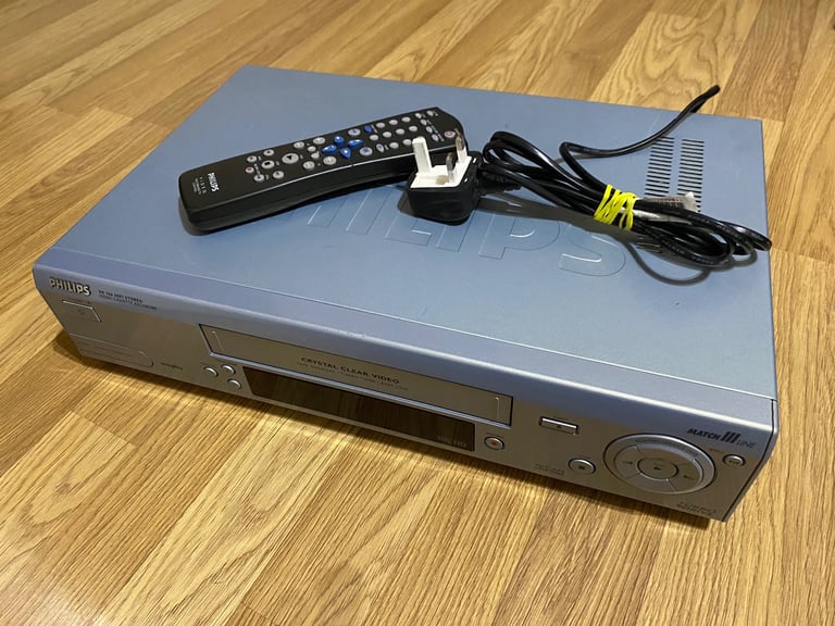 Philips VHS player with remote