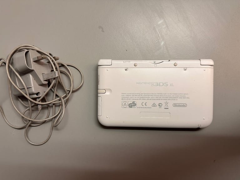 Nintendo 3DS XL