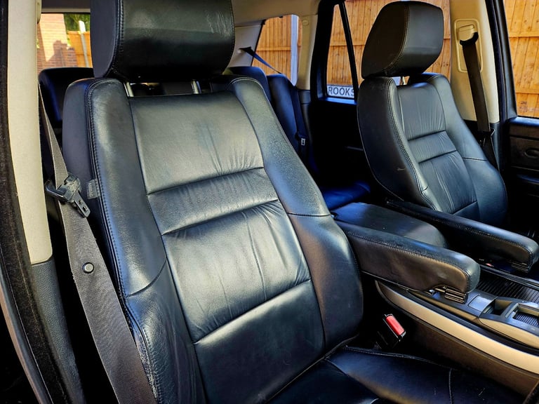 Land Rover Range Rover Sport HSE 2.7 TDV6!