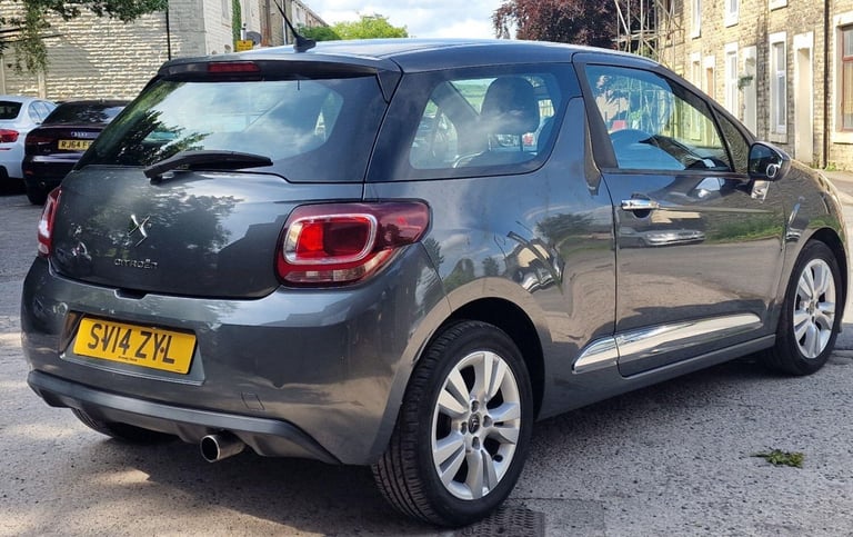 2014 Citroen DS3 1.2 VTi DSign Plus Euro 5 3dr HATCHBACK Petrol Manual