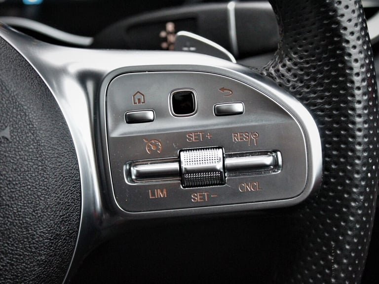 2021 Mercedes-Benz GLC 300d 4Matic AMG Line Premium Pls 5dr 9G-Tronic SUV Diesel Automatic