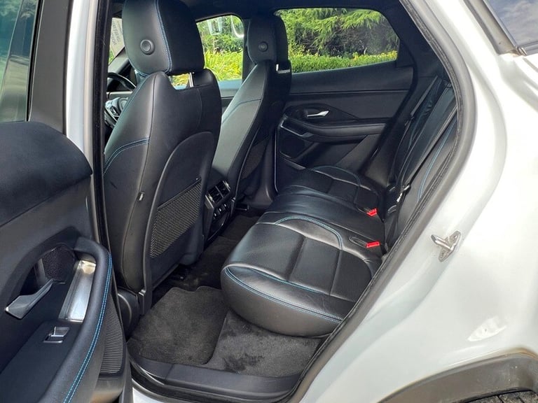 Jaguar E-PACE R-DYNAMIC S AUTOMATIC
