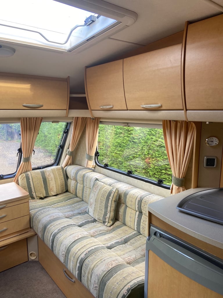 Abbey Aventura 6 Berth Caravan 