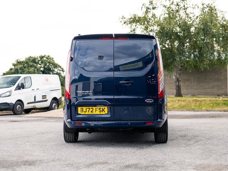 2022 Ford Transit Custom 300 EcoBlue Limited Panel Van Diesel Manual