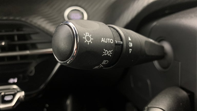 2024 Peugeot 2008 1.2 PureTech Allure SUV 5dr Petrol Manual Euro 6 (s/s) (130 ps) SUV Petrol Manual