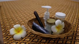  " BB​ & MEENA " Welcome to Relax Mode with Aromatherapy 