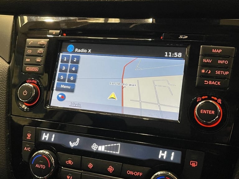 2018 Nissan Qashqai 1.2 DIG-T N-Connecta SUV 5dr Petrol Manual Euro 6 (s/s) (115 ps) HATCHBACK Pe...