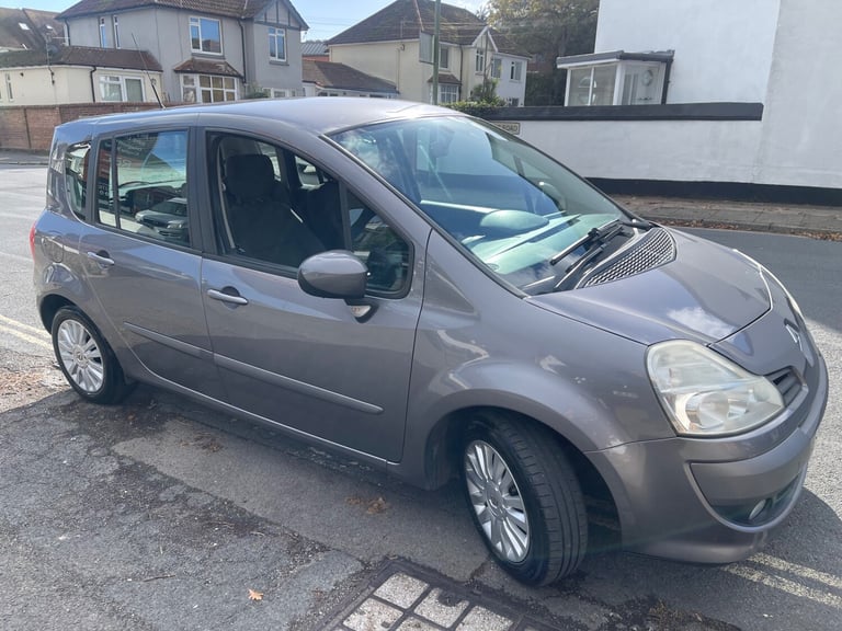 2011 Renault Grand Modus 1.6 Dynamique 5dr Auto HATCHBACK Petrol Automatic