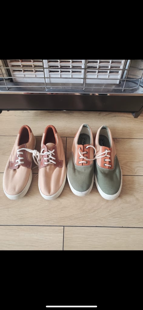 2 pairs Clarks men’s trainers