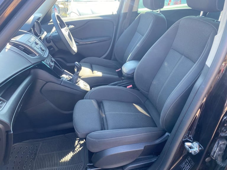 2015 Vauxhall Zafira Tourer 1.4i Turbo SRi MPV 5dr Petrol Manual Euro 6 (140 ps) MPV Petrol Manual