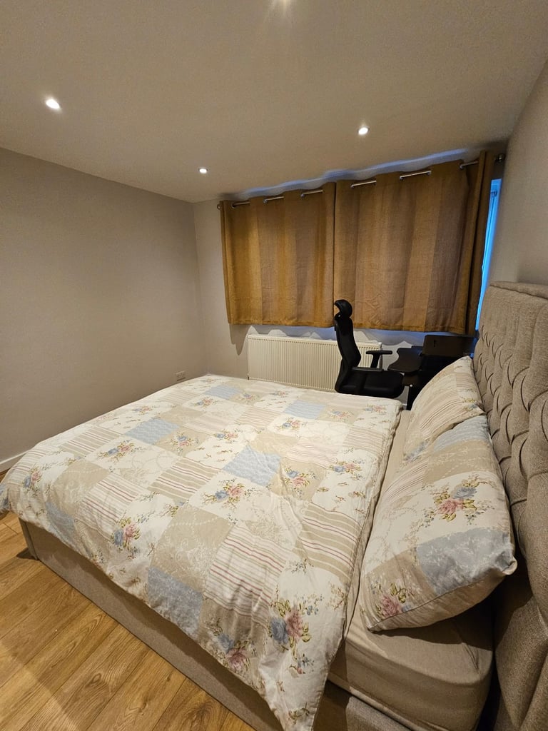 Spacious room to rent in Bexley