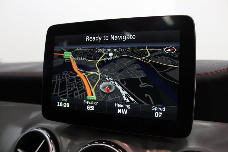 MERCEDES-BENZ GLA CLASS 2.1 GLA220d AMG Line (Premium Plus) 7G-DCT 4MATIC Euro