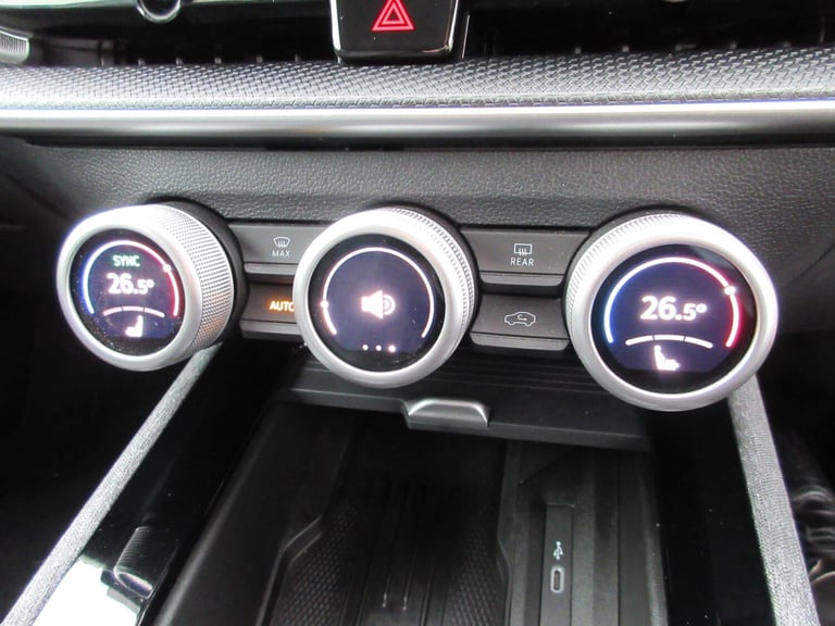 2024 Skoda Superb 1.5 TSI e-TEC MHEV SE Technology Estate 5dr Petrol Hybrid DSG Euro 6 (s/s)  EST...