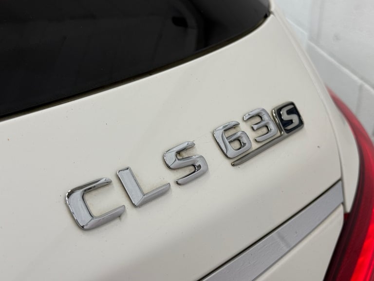 2017 17 MERCEDES BENZ CLS63 S AMG 5.5 V8 BI-TURBO 585 BHP SHOOTING BRAKE WHITE