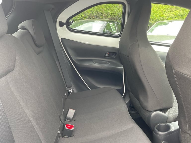 2024 Toyota Aygo X 1.0 VVT-i Edge 5dr HATCHBACK PETROL Manual