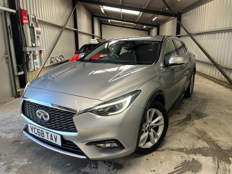image for 2018 Infiniti Q30 1.6T Luxe 5dr DCT HATCHBACK Petrol Automatic