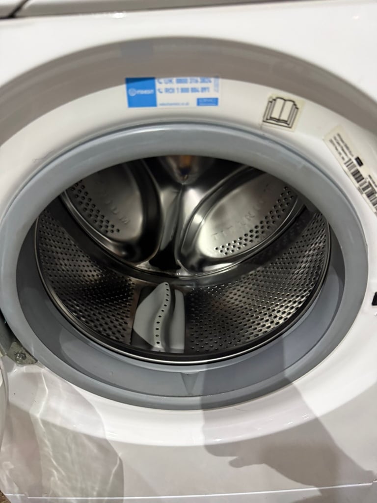 Indesit 6kg Washer Dryerr  With Free Delivery N Warranty 