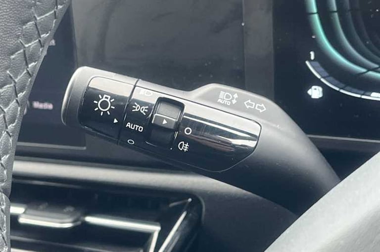 2022 Kia Niro 1.6h GDi 2 SUV 5dr Petrol Hybrid DCT Euro 6 (s/s) (139 bhp) SUV Hybrid Automatic