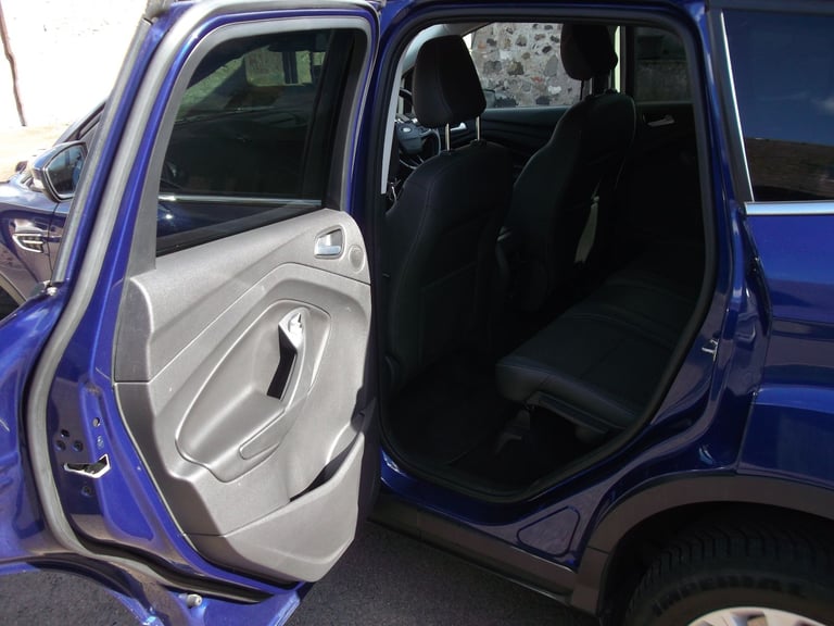 Ford, KUGA, Hatchback, 2018, Manual, 1997 (cc), 5 doors